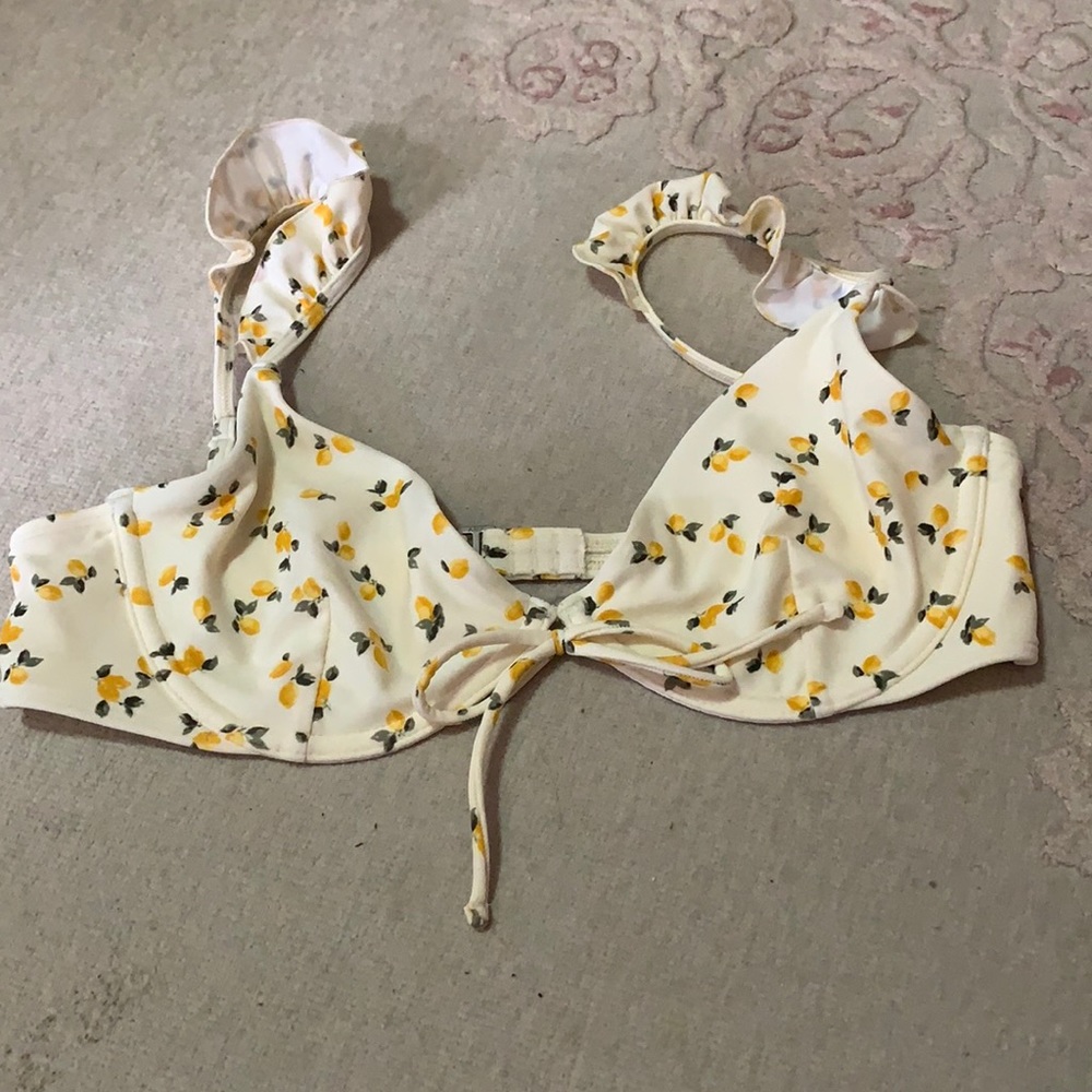 NW a&f bikini top